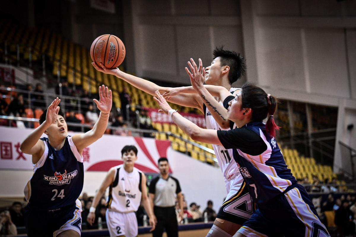 九游APP官网-包含Uzi重返赛场，重返赛场首场状态出色，巴塞罗那观众沸腾！赢得满堂喝彩的词条